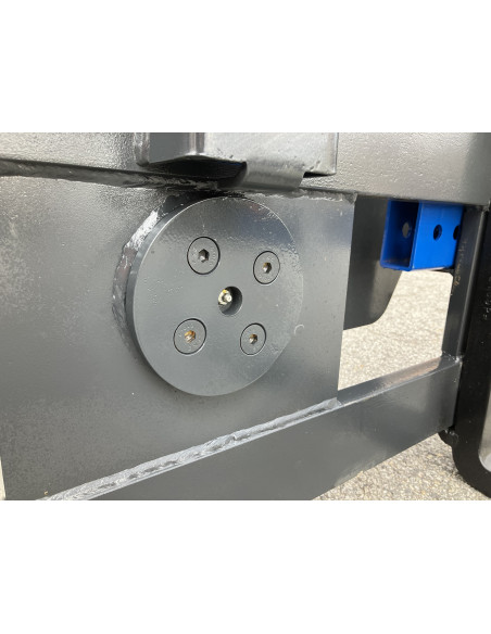 Kistendrehgerät Hoflader (herstellerspezifische Aufnahme)