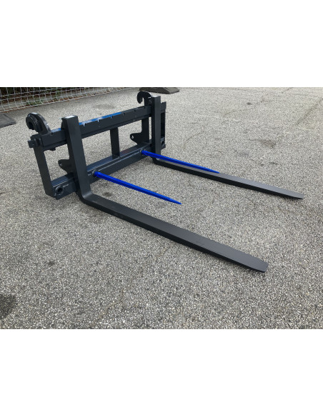 Palettengabel Frontlader (EURO Aufnahme) Rahmenbreite 1200mm mit 4 Zinkenbuchsen und 2 Strohspießen 1000mm