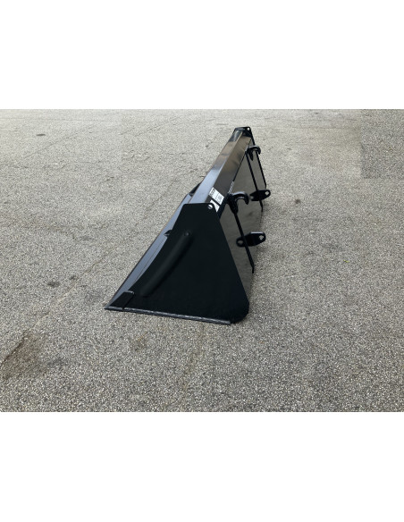 Universalschaufel Frontlader (EURO Aufnahme) inkl. Einlagenverstärkung / Seitenwandverstärkung / Schürfleiste HB 500