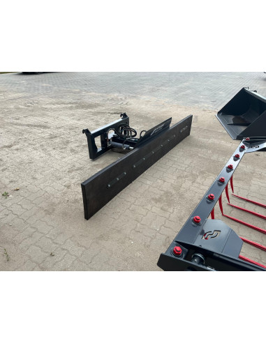 Gummischieber hydraulisch schwenkbar 55° Hoflader (herstellerspezifische Aufnahme) inkl. verstellbarer Seitenteile +/- 30°