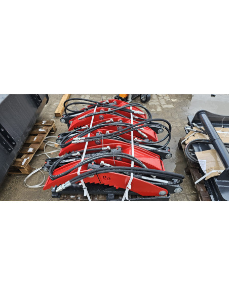 Holzgreifer Frontlader (EURO Aufnahme)